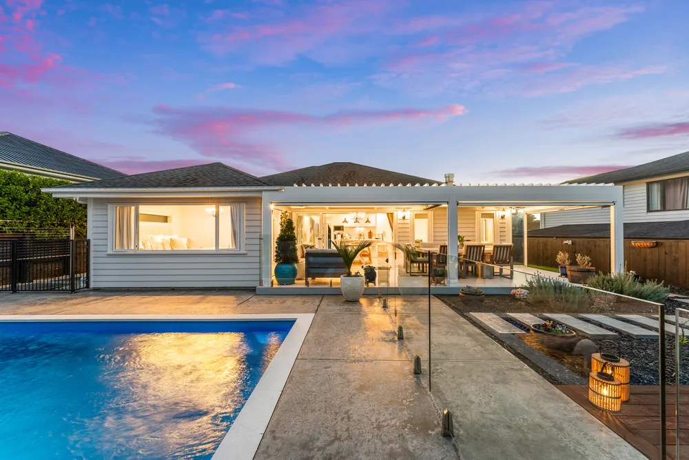 Photos of 24 Woodridge Drive