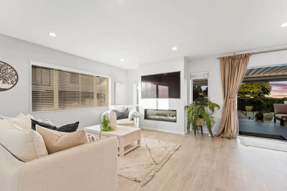 Photos of 24 Woodridge Drive