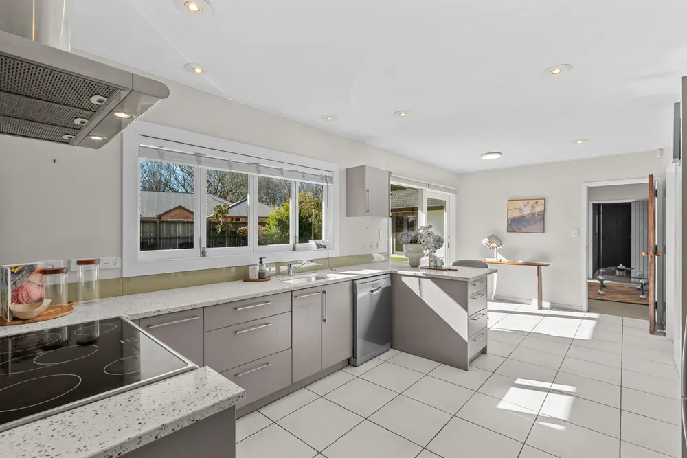 Photos of 6 Kilmuir Lane