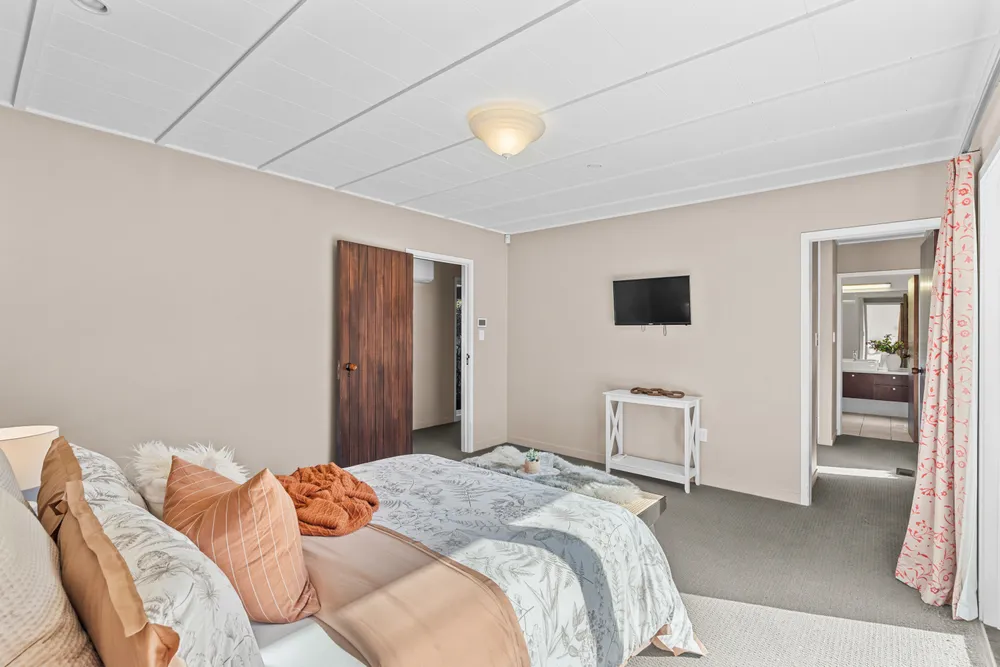 Photos of 6 Kilmuir Lane