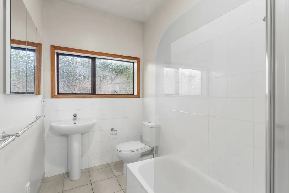 Photos of 31 Rosebery Street