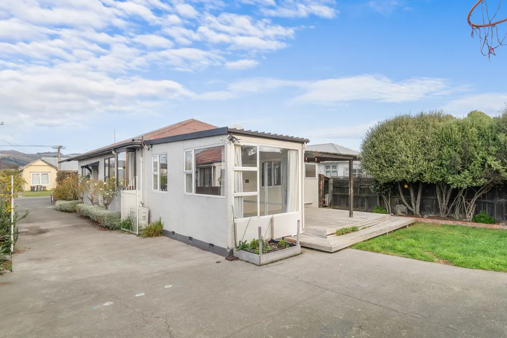 Photos of 31 Rosebery Street