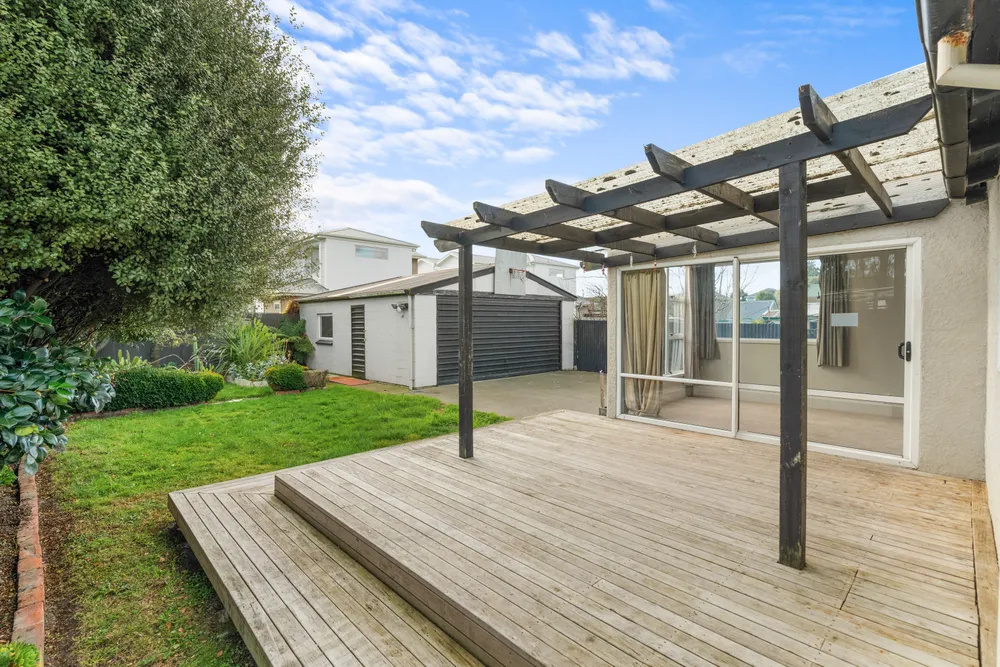 Photos of 31 Rosebery Street