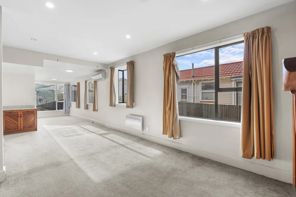Photos of 31 Rosebery Street