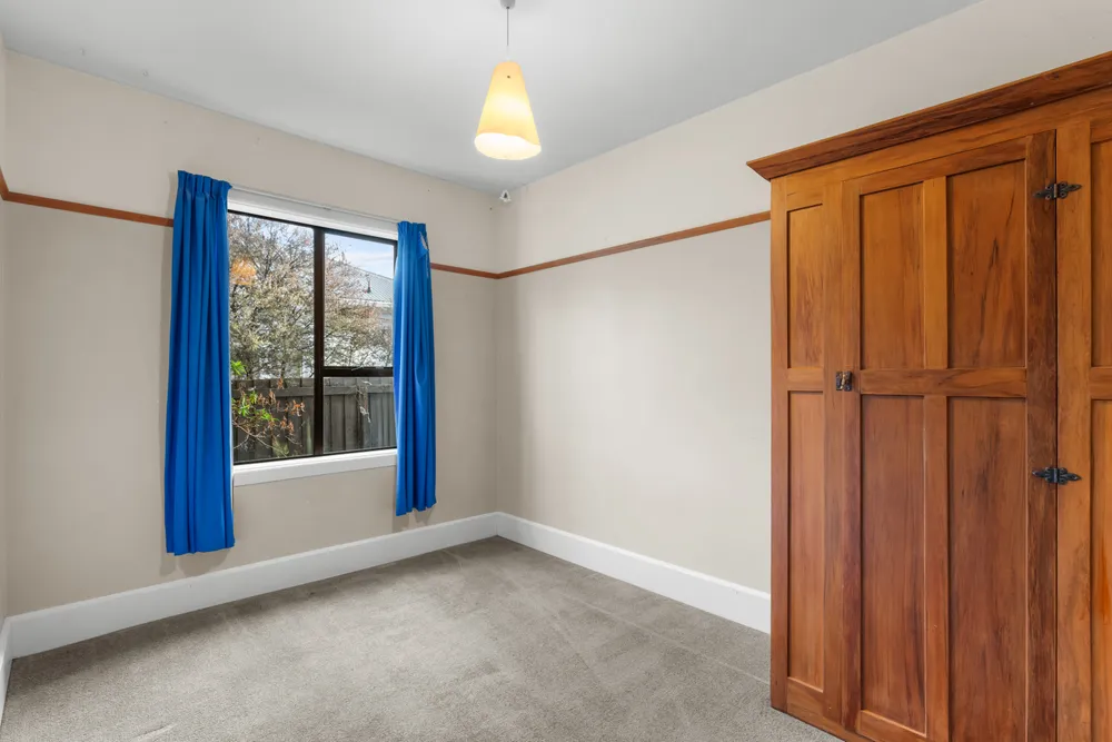 Photos of 31 Rosebery Street