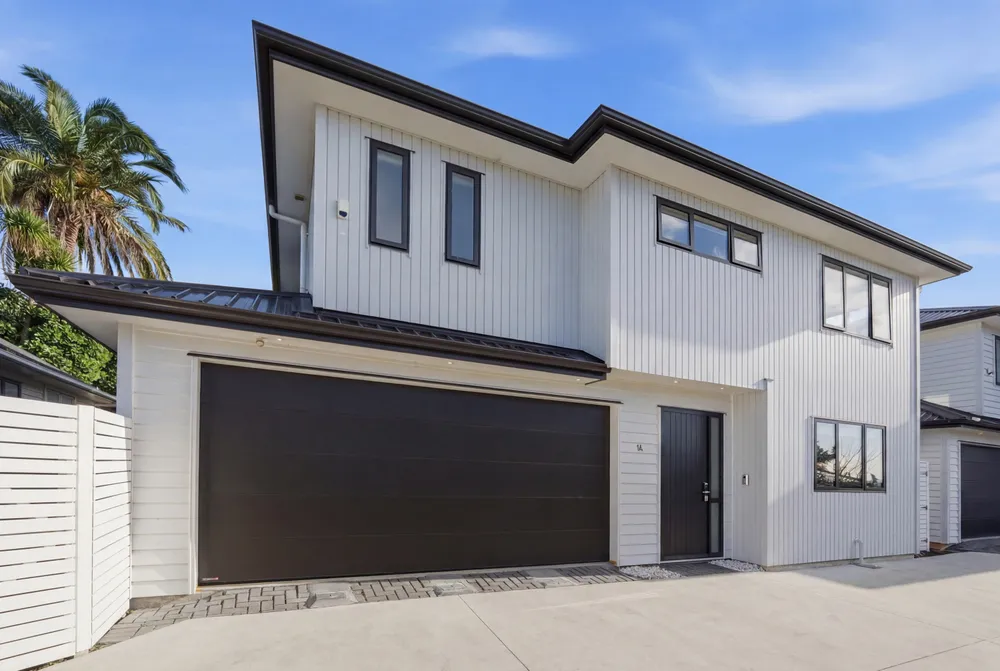 Photos of 1A Maunder Place