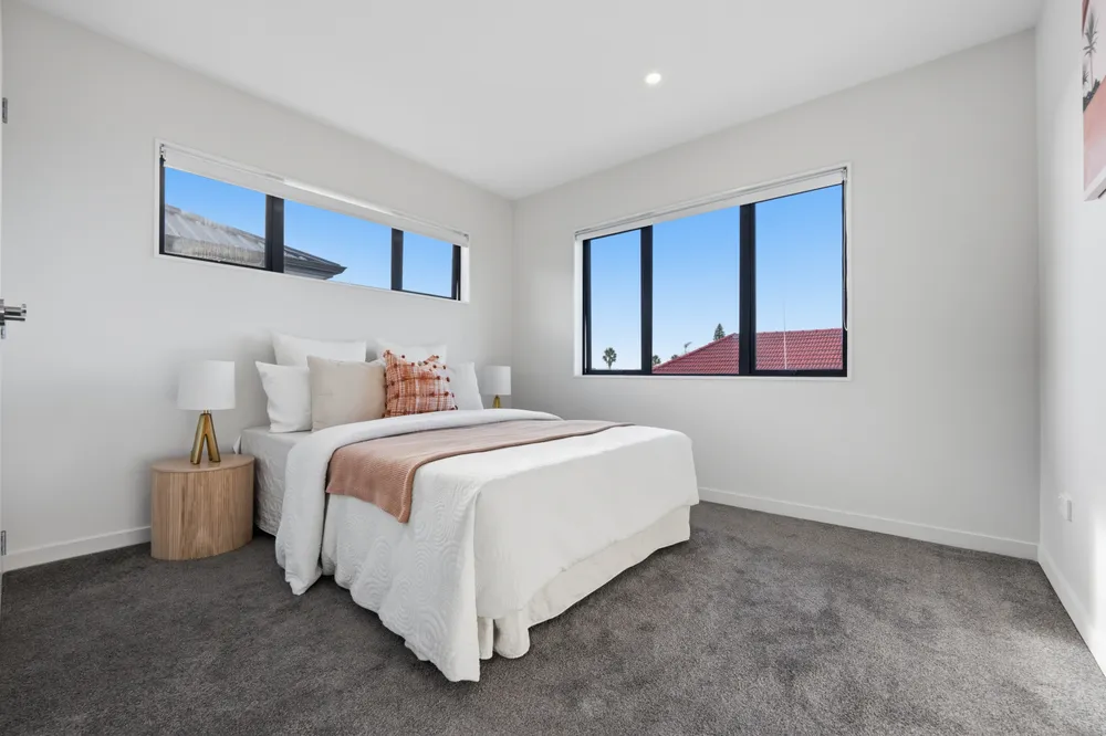 Photos of 1A Maunder Place