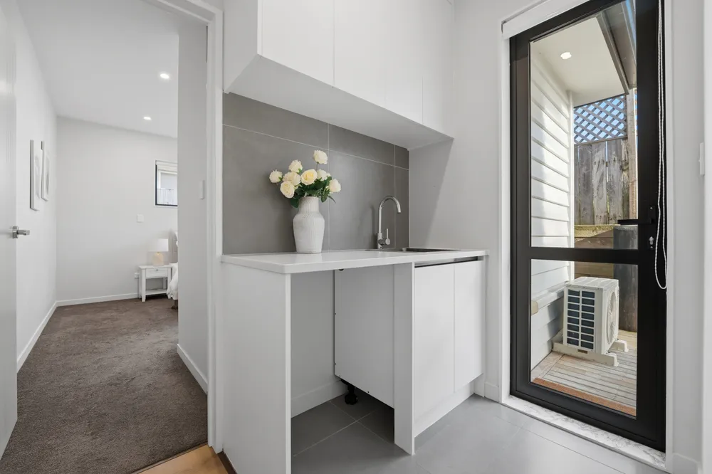 Photos of 1A Maunder Place