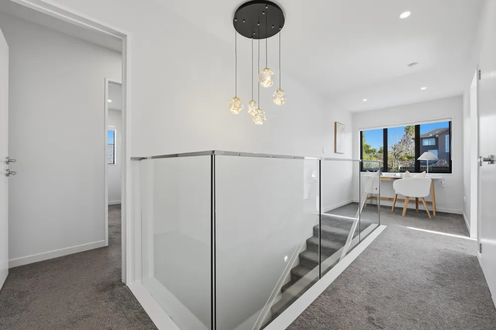 Photos of 1A Maunder Place