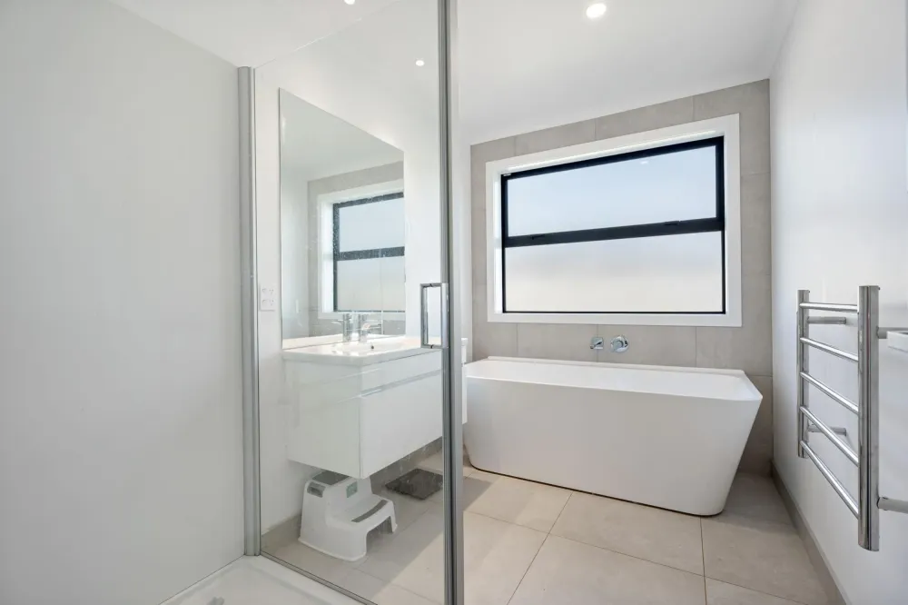 Photos of 2 Tupeia Lane