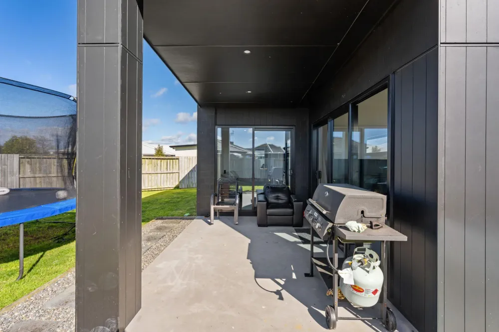 Photos of 2 Tupeia Lane