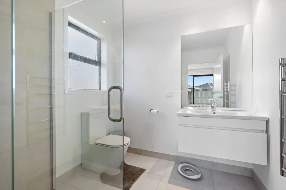 Photos of 2 Tupeia Lane