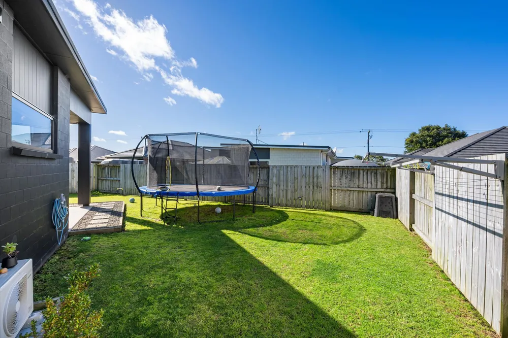 Photos of 2 Tupeia Lane