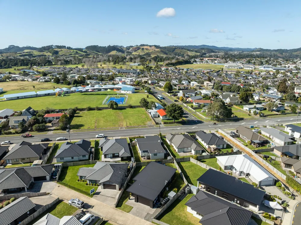 Photos of 2 Tupeia Lane