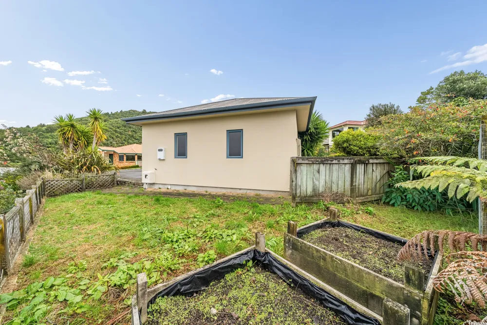 Photos of 34 Birkinshaw Grove