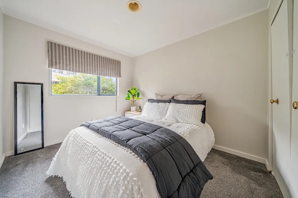 Photos of 34 Birkinshaw Grove