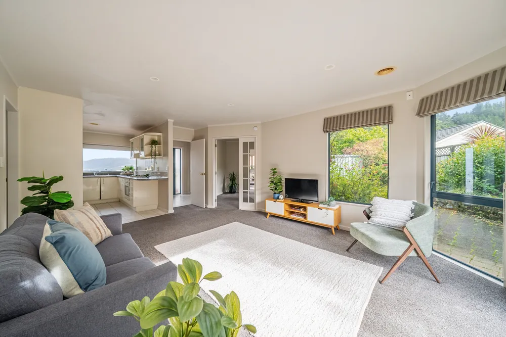Photos of 34 Birkinshaw Grove