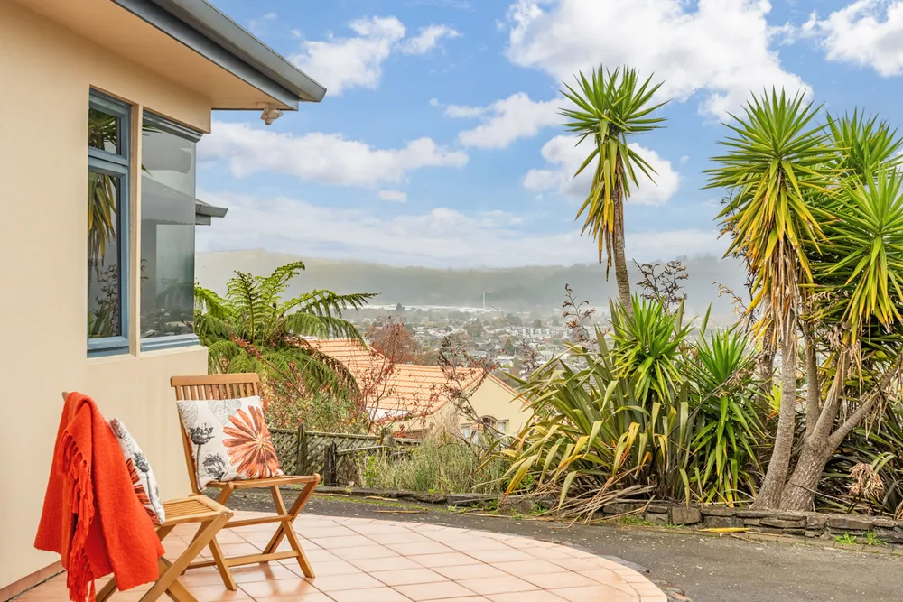 Photos of 34 Birkinshaw Grove