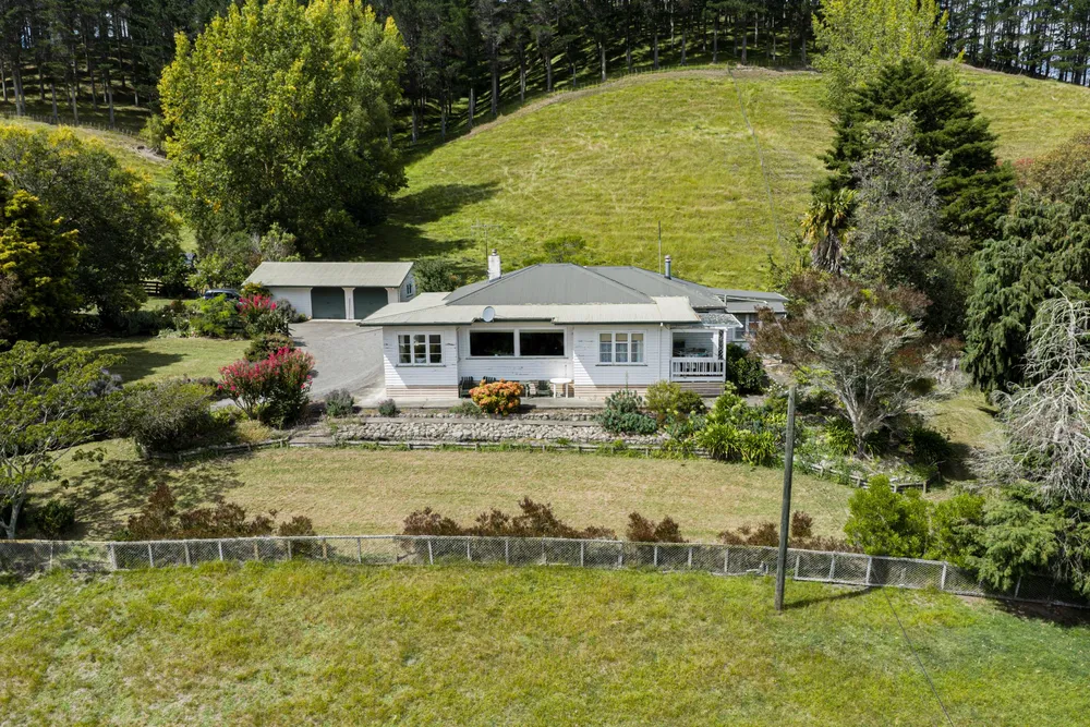 Photo of 564 Swamp Road, Puketapu