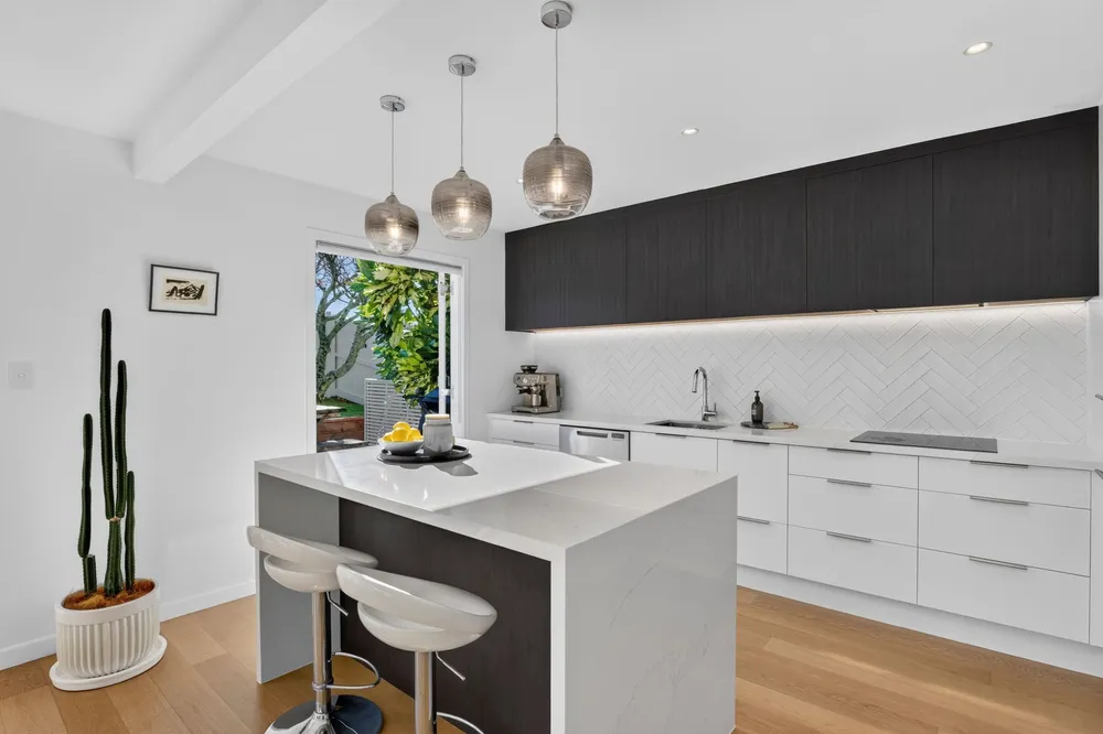 Photos of 41 Harapaki Road