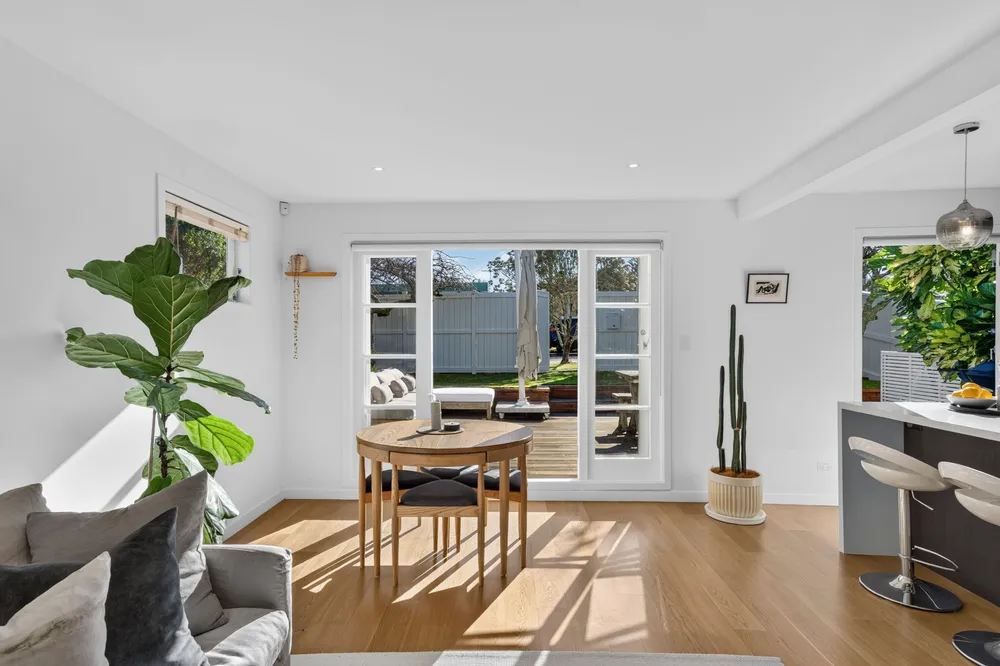 Photos of 41 Harapaki Road