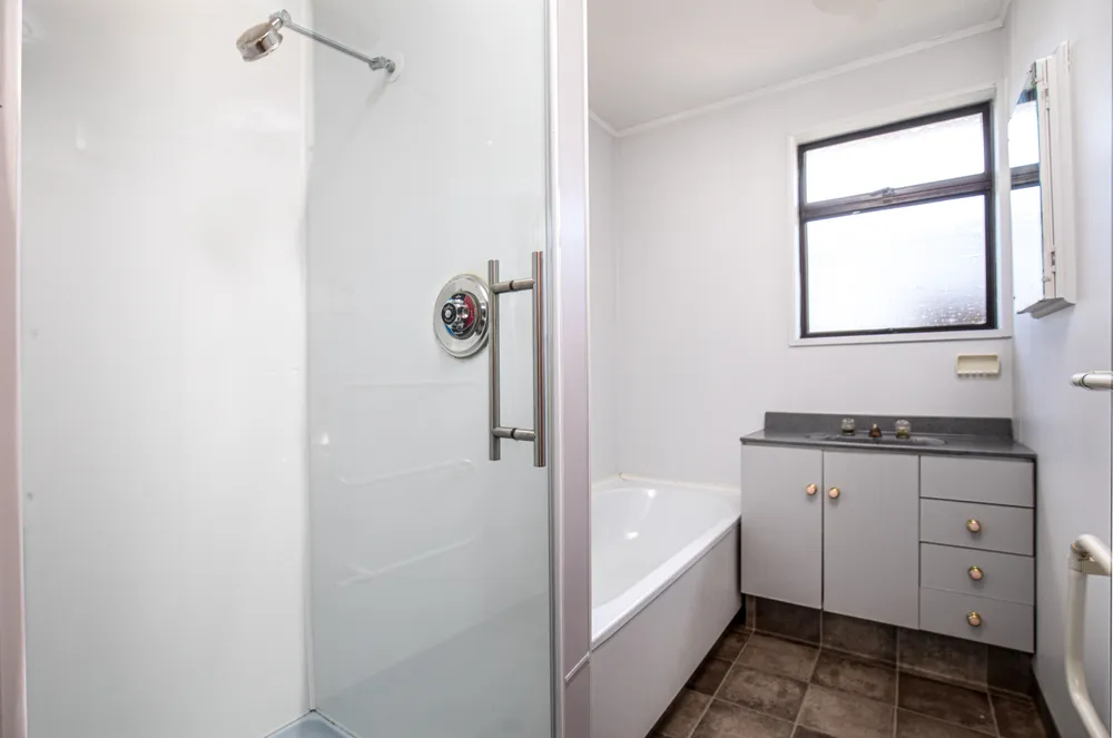 Photos of 126 Waenga Drive