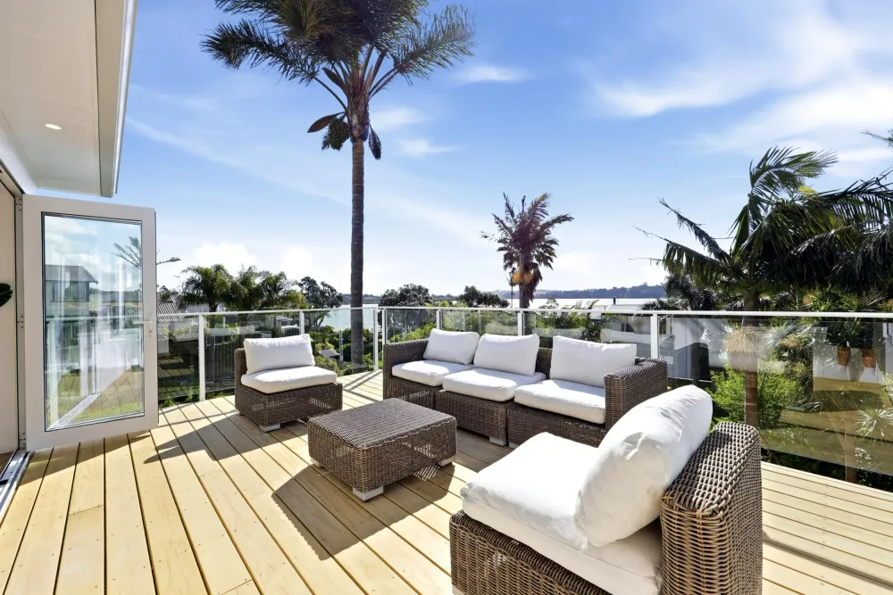 Photos of 4 Twin Wharf Road