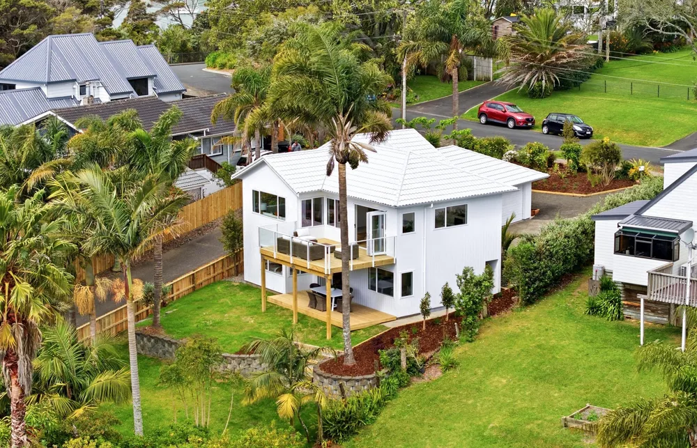 Photos of 4 Twin Wharf Road