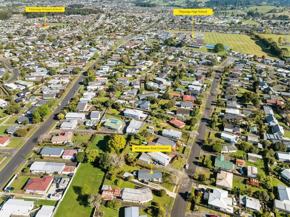 Photos of 40 Meadow Park Crescent