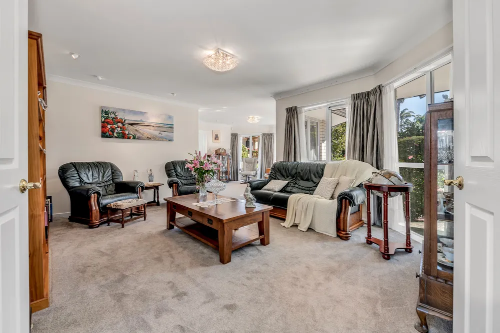 Photos of 10 Ramoana Mews