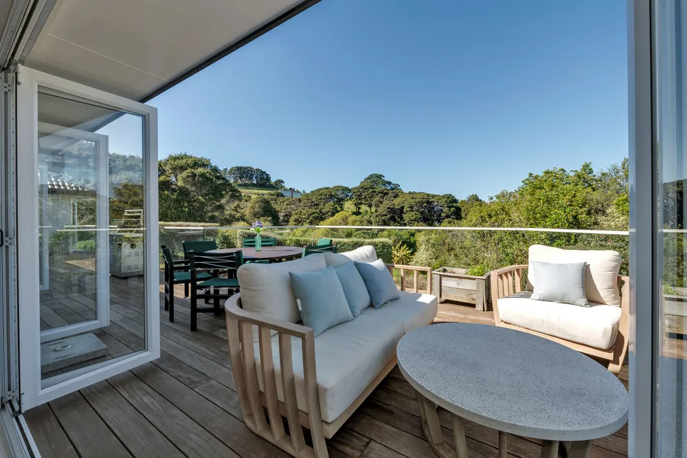 Photos of 10 Ramoana Mews