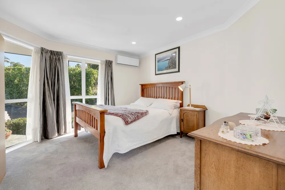 Photos of 10 Ramoana Mews