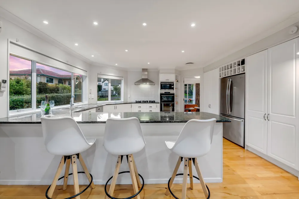 Photos of 10 Ramoana Mews