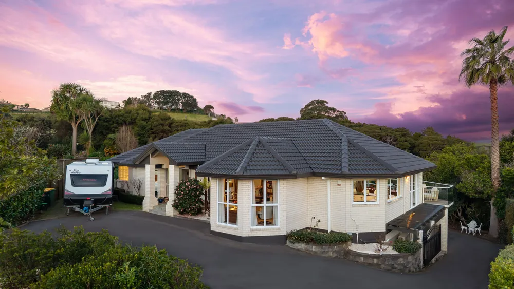 Photos of 10 Ramoana Mews