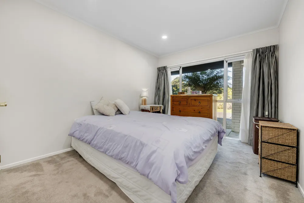 Photos of 10 Ramoana Mews