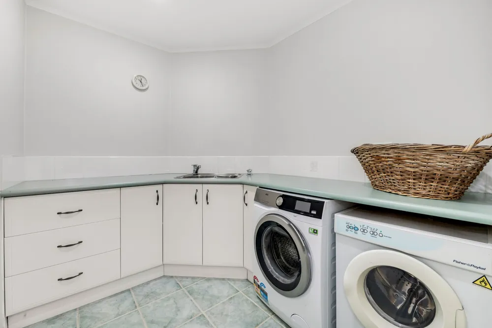 Photos of 10 Ramoana Mews