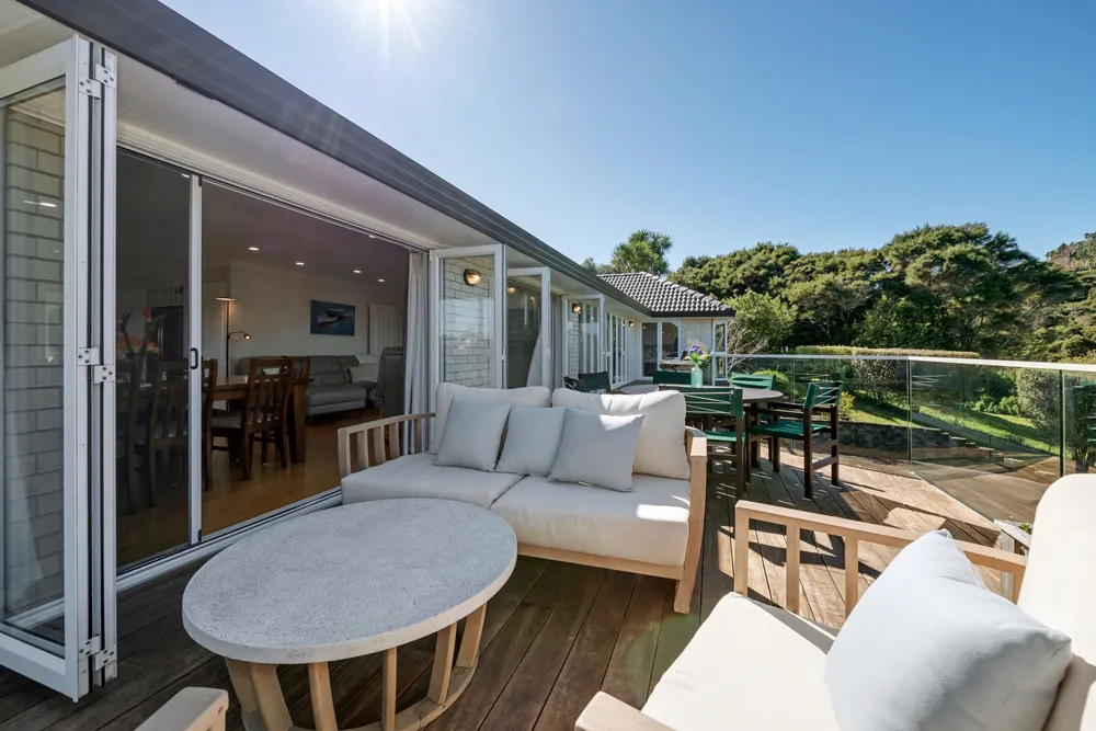 Photos of 10 Ramoana Mews