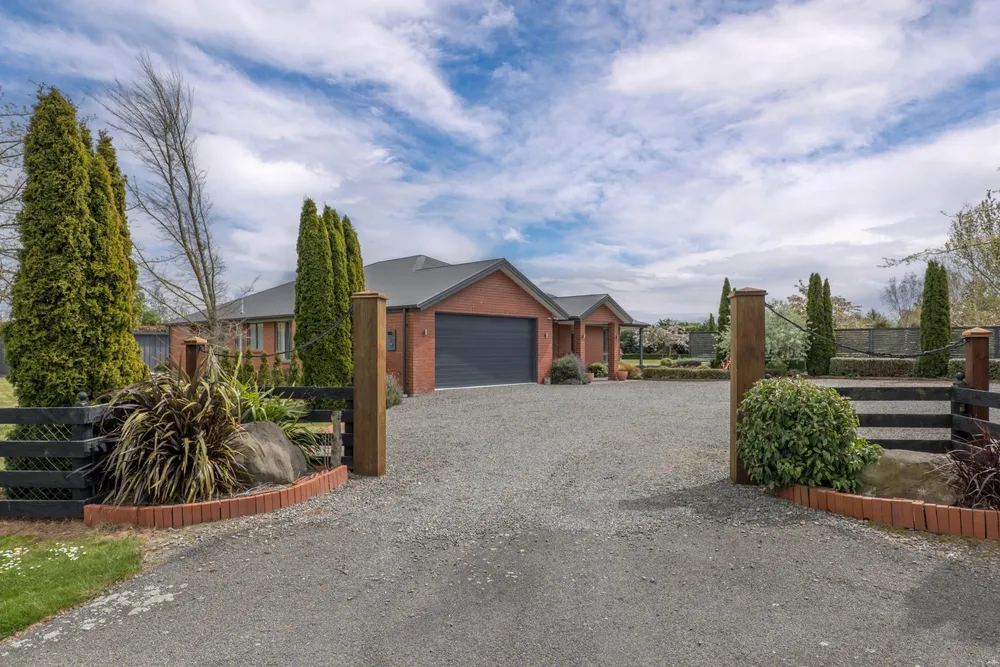 Photos of 70 Stott Drive