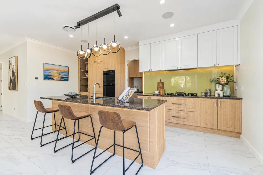 Photos of 29 Himalaya Crescent