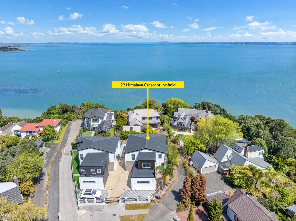 Photos of 29 Himalaya Crescent