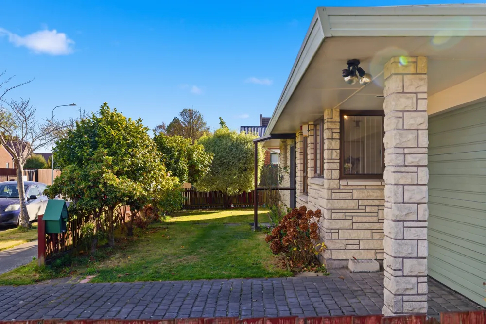 Photos of 50 Patterson Terrace