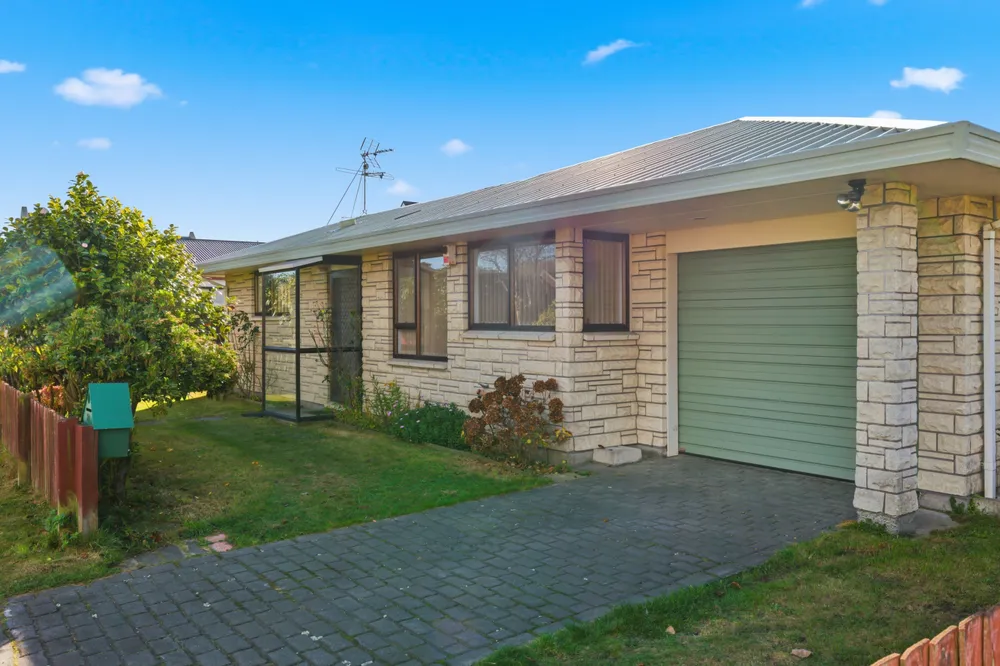 Photos of 50 Patterson Terrace