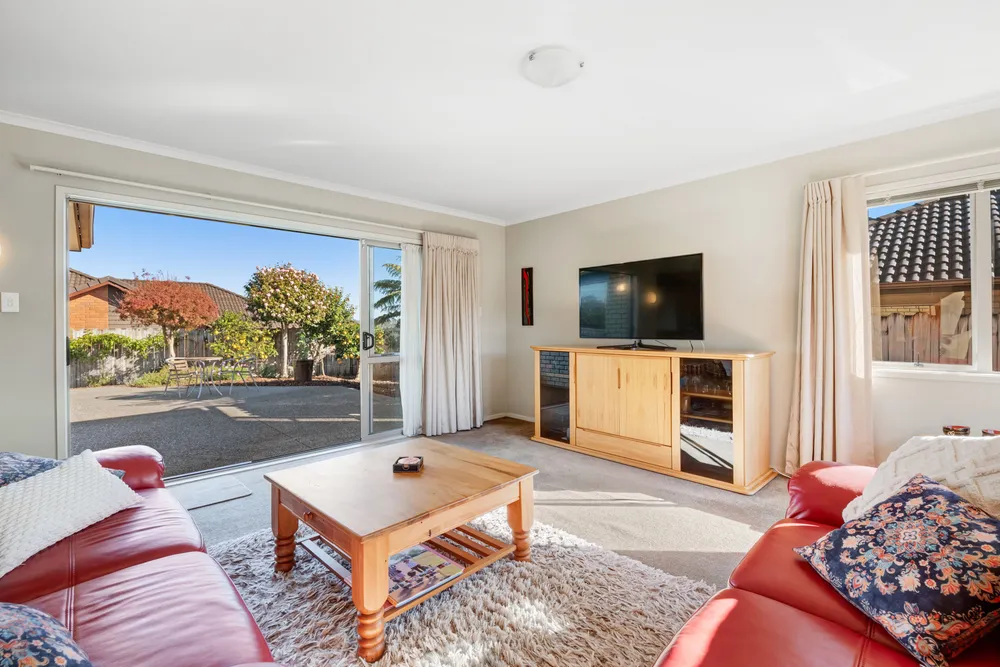 Photos of 44 Seamount Drive