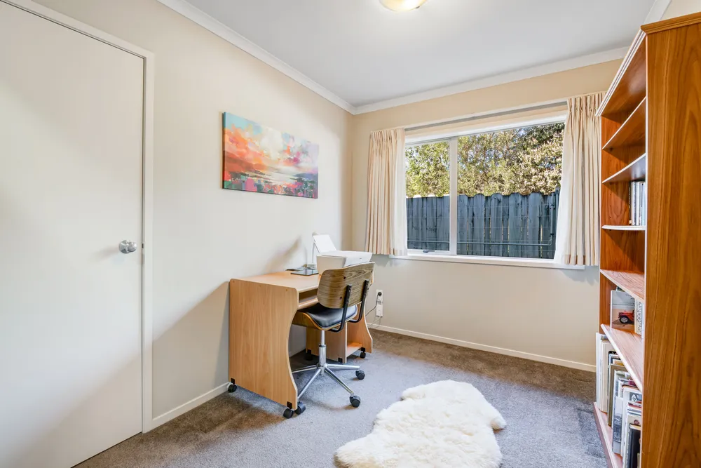 Photos of 44 Seamount Drive
