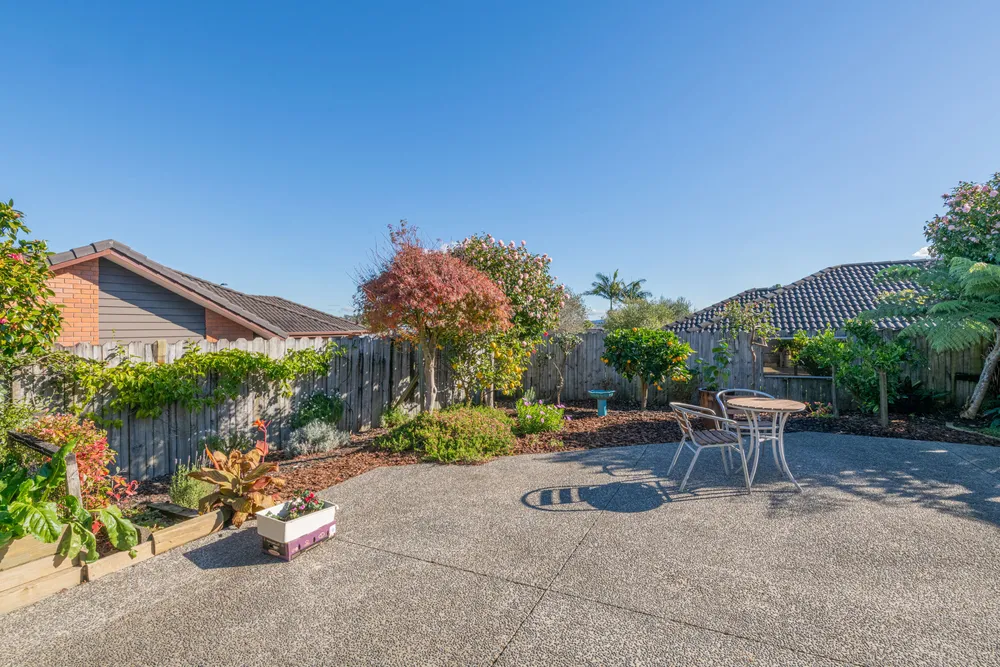 Photos of 44 Seamount Drive
