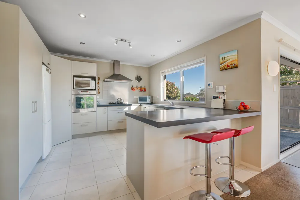 Photos of 44 Seamount Drive