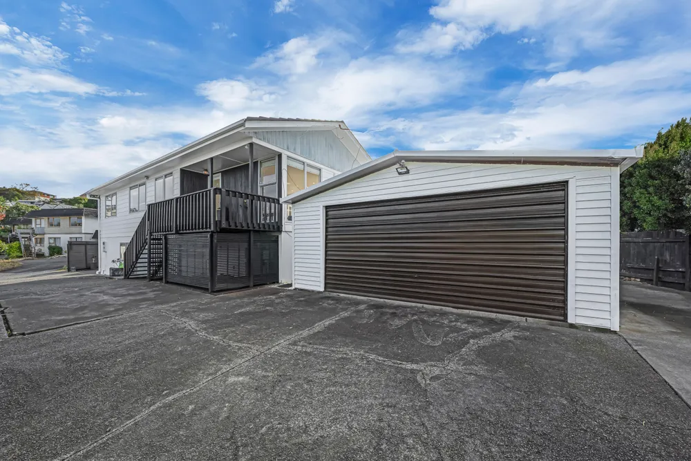 Photos of 64 Monteith Crescent