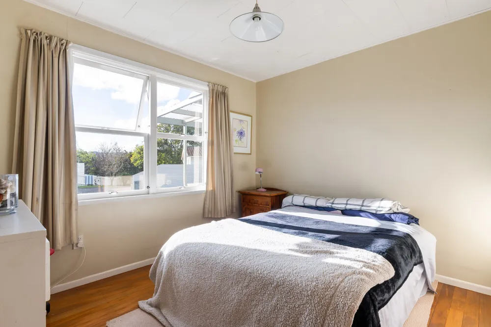 Photos of 40 Fergusson Drive