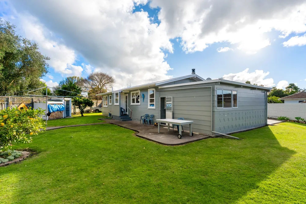 Photos of 40 Fergusson Drive