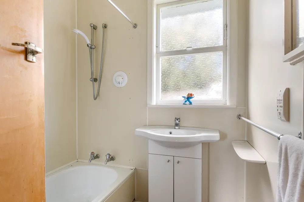 Photos of 40 Fergusson Drive